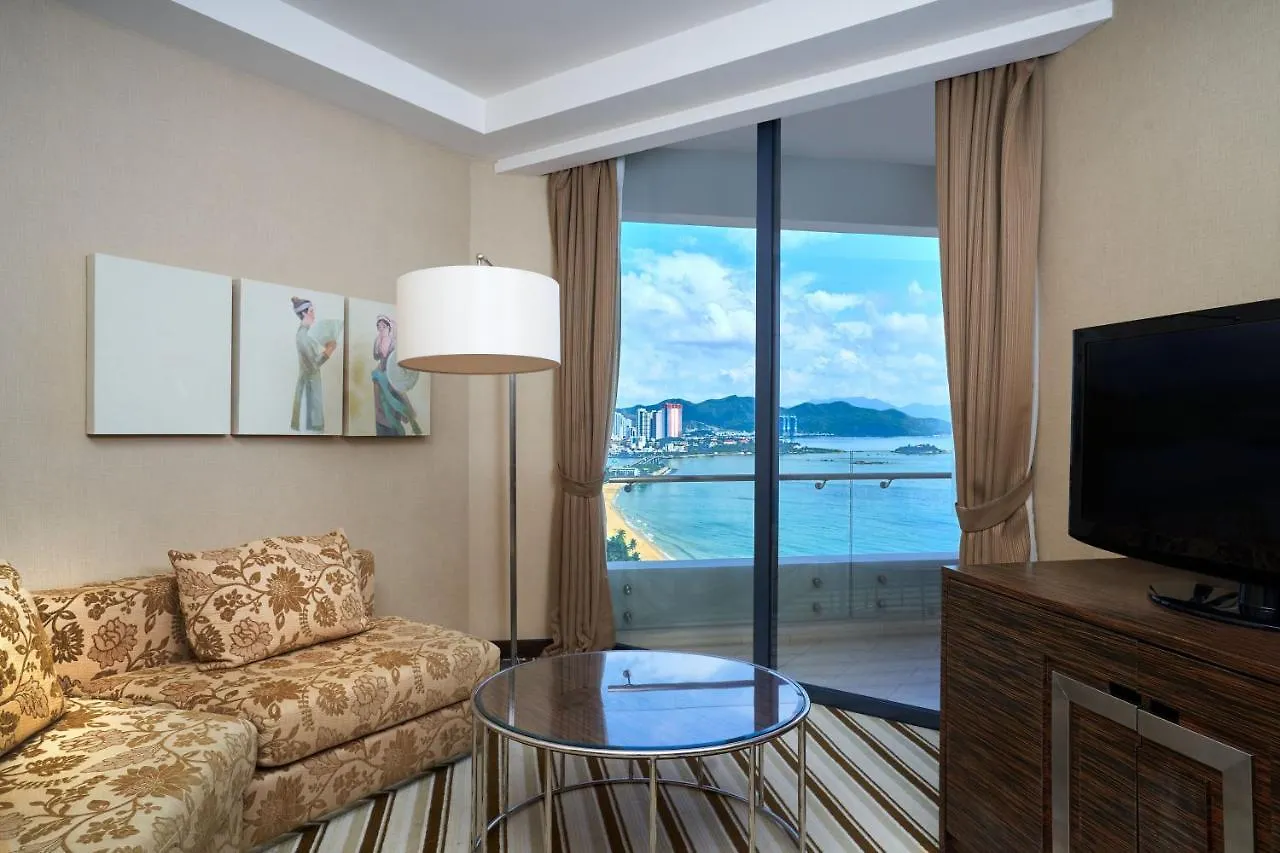 Sheraton Nha Trang Hotel & Spa 5*,