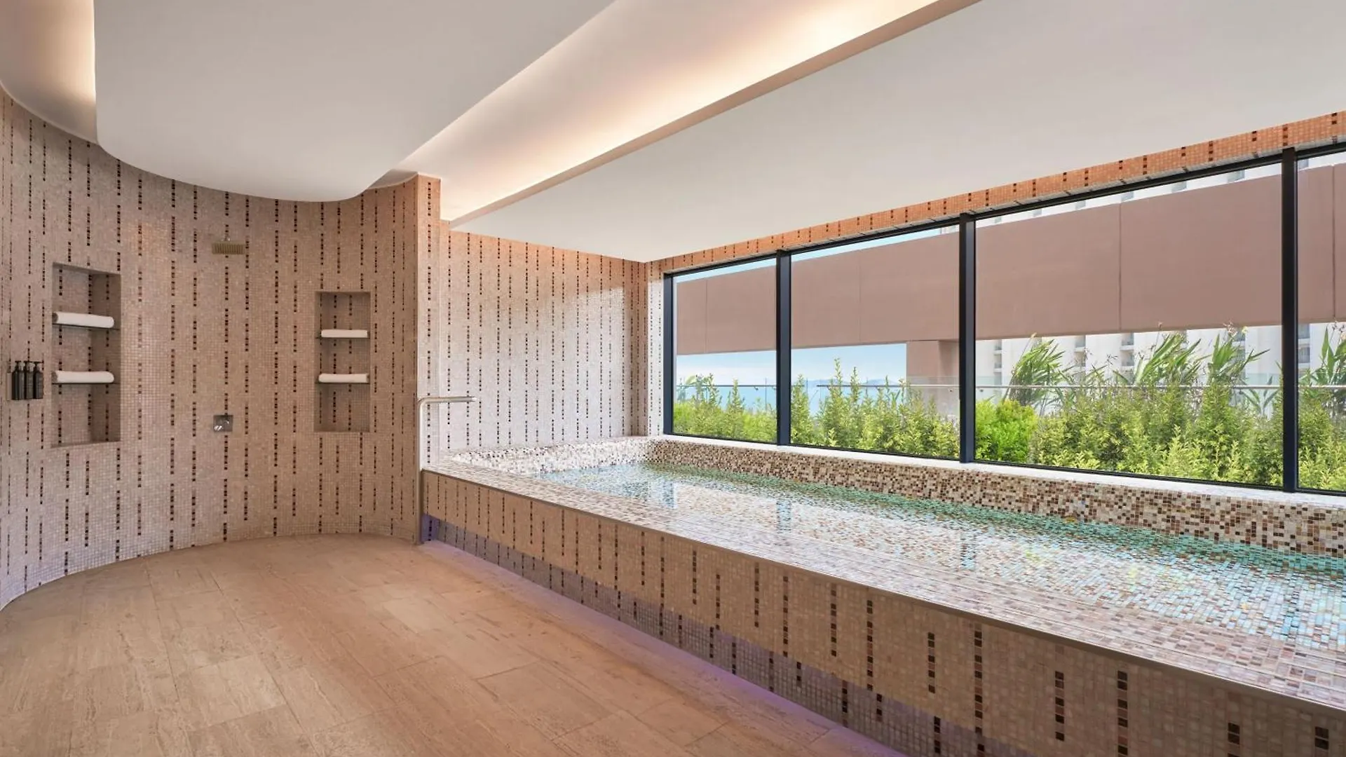 Sheraton Nha Trang Hotel & Spa