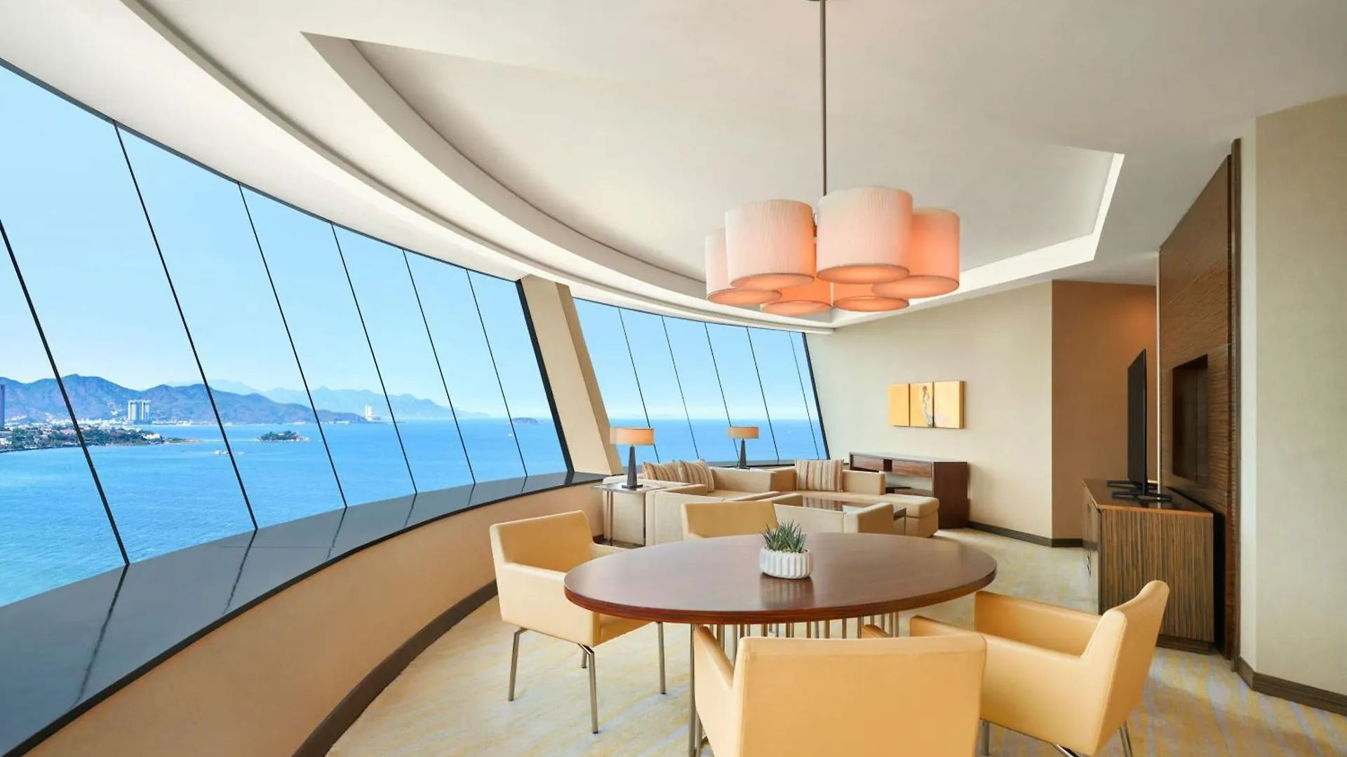 Sheraton Nha Trang Hotel & Spa 5*,  Vietnam