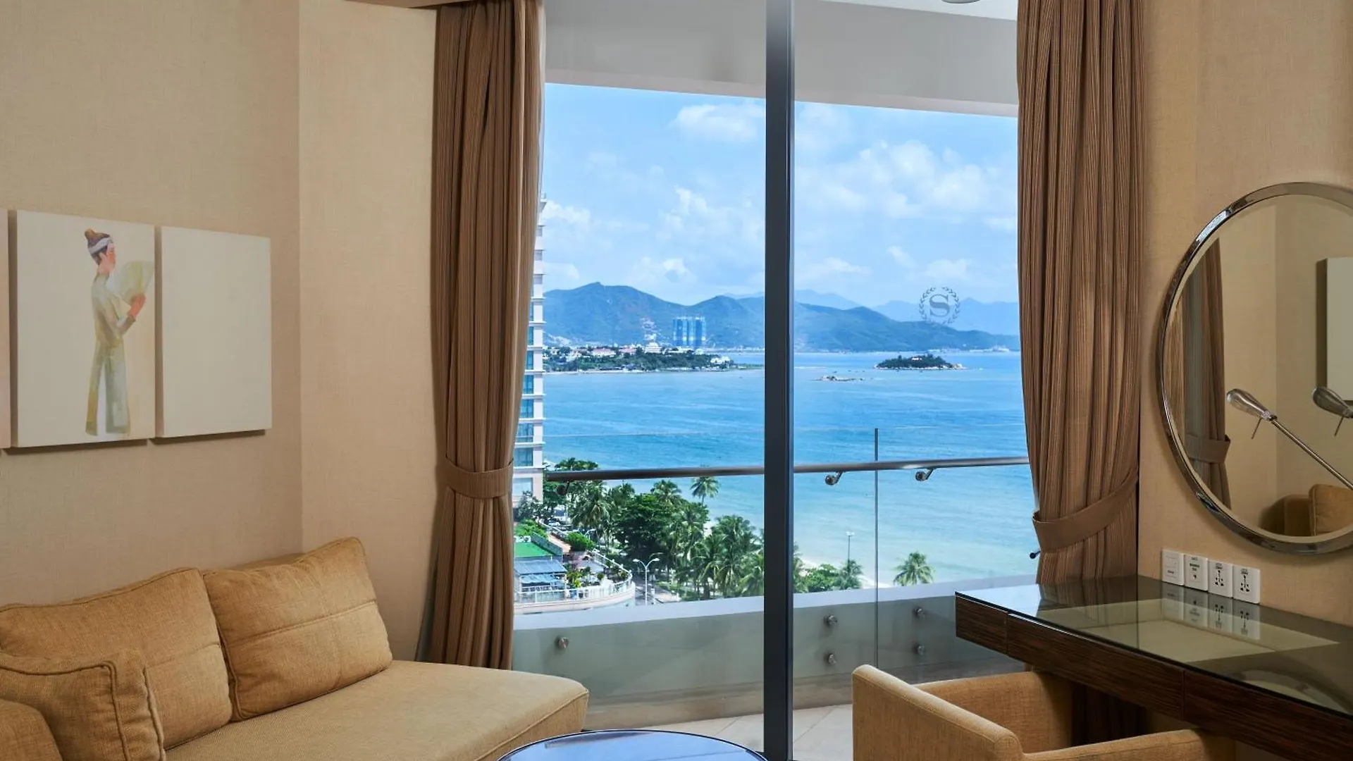 Sheraton Nha Trang Hotel & Spa 5*,  Vietnam